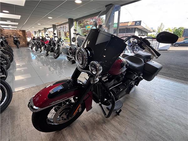 2026 HARLEY-DAVIDSON SOFTAIL FLHC HERITAGE CLASSIC