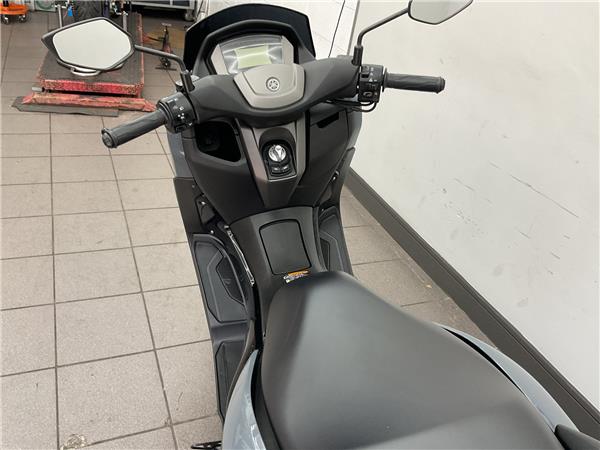  YAMAHA NMAX 125