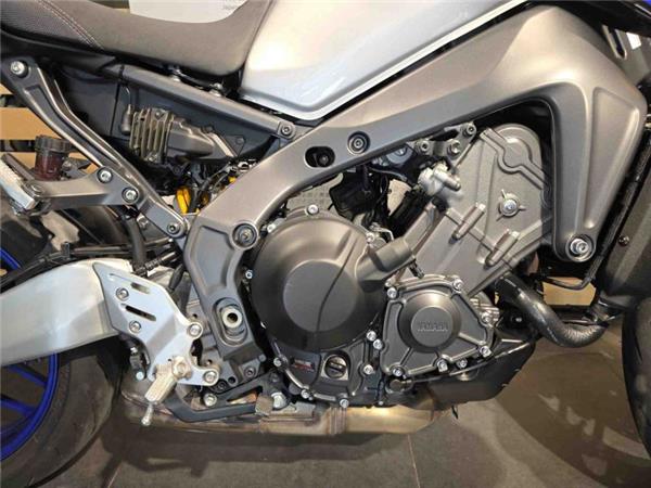 2023 Yamaha MT-09 SP (MTN890D) SILVER