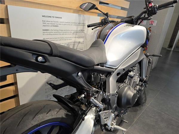 2023 Yamaha MT-09 SP (MTN890D) SILVER