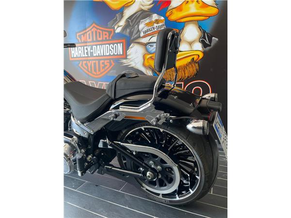 Harley-Davidson Softail Breakout 117