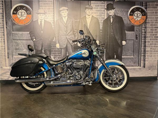 2015 HARLEY-DAVIDSON DELUXE