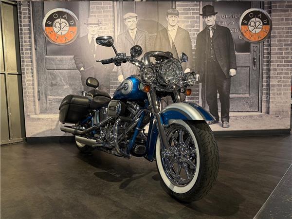 2015 HARLEY-DAVIDSON DELUXE