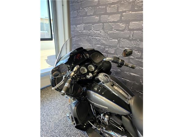 Road Glide Limited 
