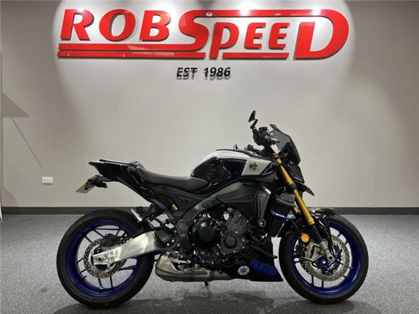 2024 Yamaha MT09 SP Silver