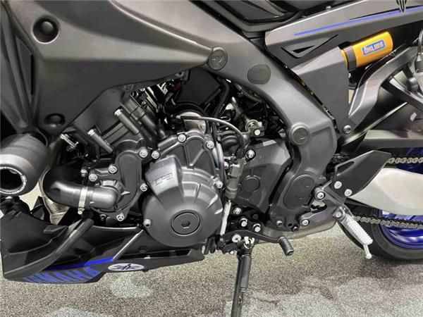 2024 Yamaha MT09 SP Silver