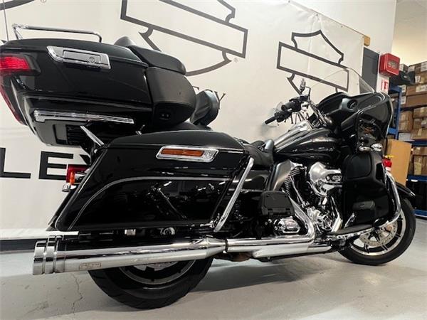 2016 HARLEY-DAVIDSON ROAD GLIDE