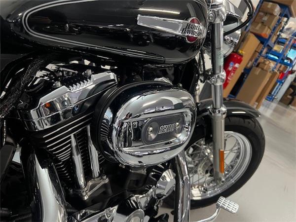 2014 HARLEY-DAVIDSON CUSTOM