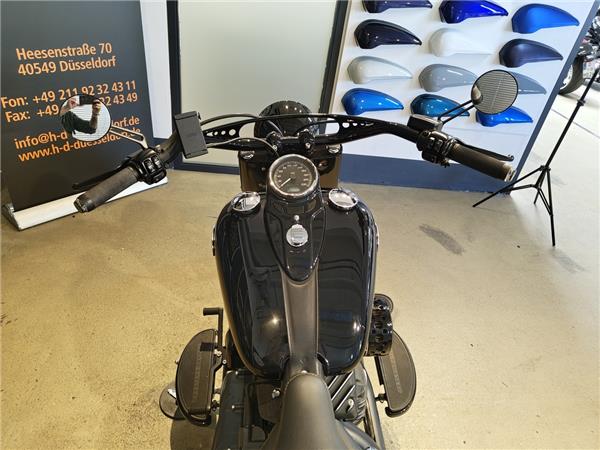 FLS Softail Slim 