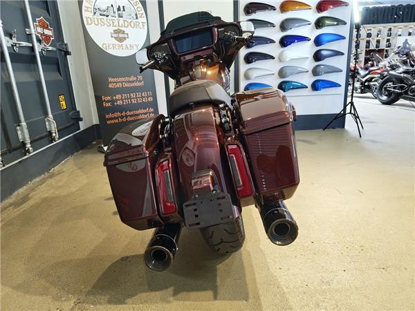 FLHXSE CVO Street Glide 