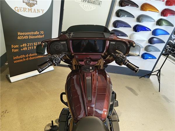 FLHXSE CVO Street Glide 
