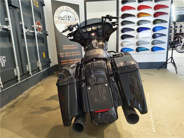 FLHXS Street Glide Special 