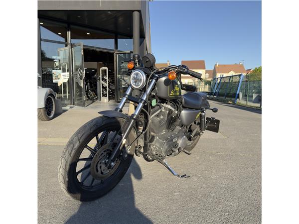 2011 HARLEY-DAVIDSON SPORTSTER 883