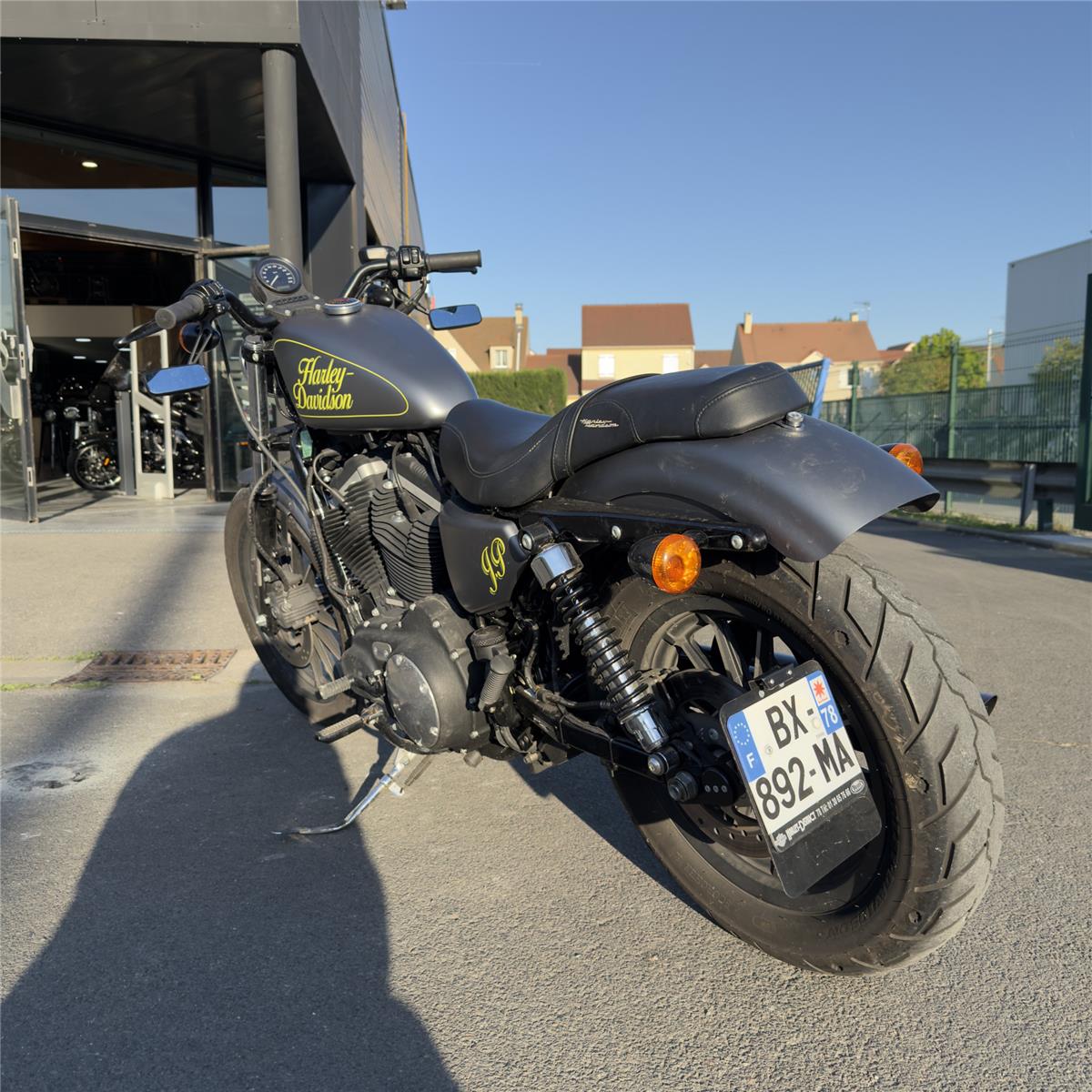 2011 HARLEY-DAVIDSON SPORTSTER 883
