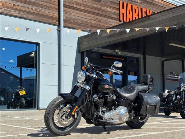 2021 HARLEY-DAVIDSON SOFTAIL FLSL SLIM