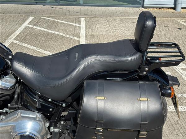 2021 HARLEY-DAVIDSON SOFTAIL FLSL SLIM
