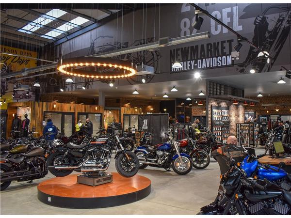 2021 HARLEY-DAVIDSON SOFTAIL FLSL SLIM