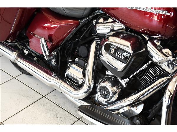 2017 HARLEY-DAVIDSON TOURING FLHXS STREET GLIDE SPECIAL