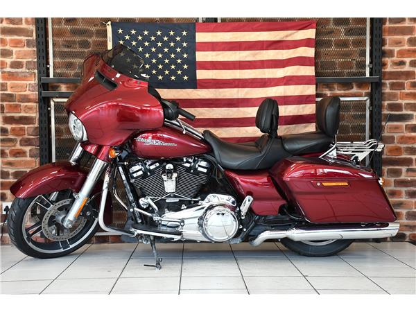 2017 HARLEY-DAVIDSON TOURING FLHXS STREET GLIDE SPECIAL
