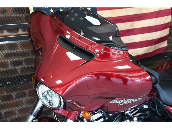 2017 HARLEY-DAVIDSON TOURING FLHXS STREET GLIDE SPECIAL
