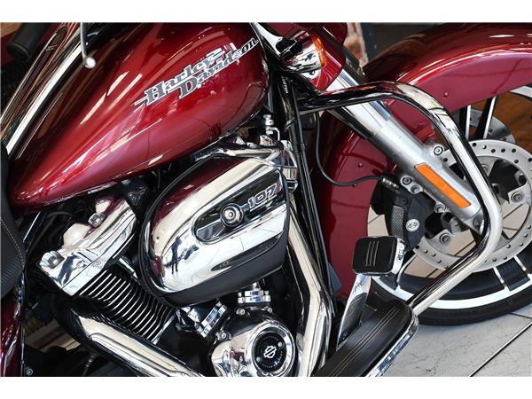 2017 HARLEY-DAVIDSON TOURING FLHXS STREET GLIDE SPECIAL