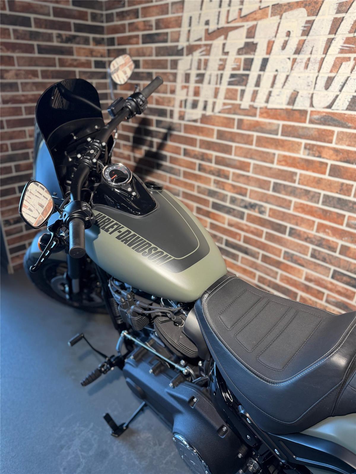 2021 harley-davidson FXFBS Fat Bob 114