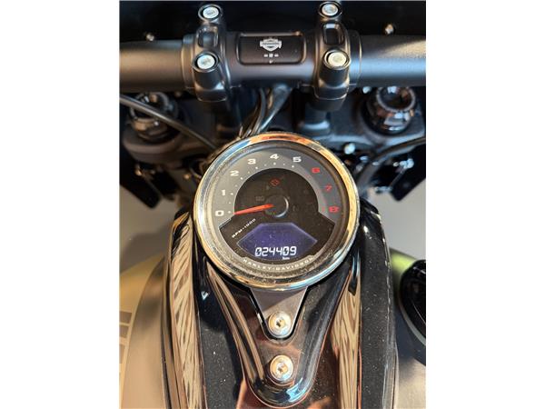2021 harley-davidson FXFBS Fat Bob 114