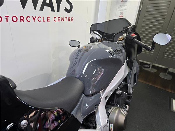 2024 YAMAHA XSR900 GP
