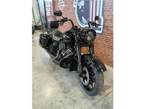 2024 HARLEY-DAVIDSON ROAD KING