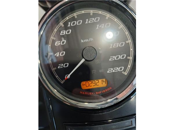 2024 HARLEY-DAVIDSON ROAD KING