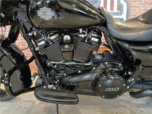 2024 HARLEY-DAVIDSON ROAD KING