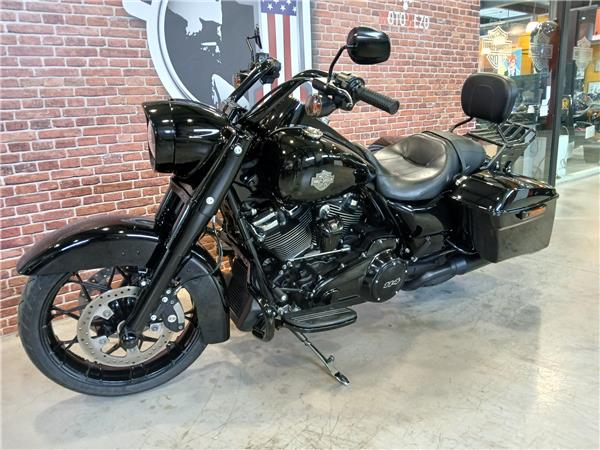 2024 HARLEY-DAVIDSON ROAD KING