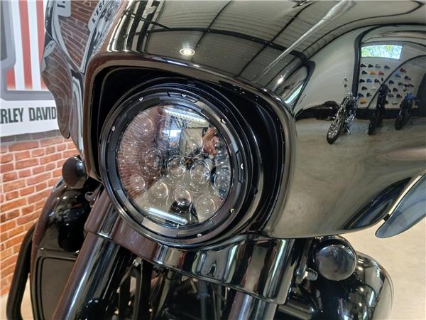 2020 HARLEY-DAVIDSON STREET GLIDE
