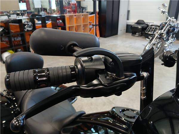 2020 HARLEY-DAVIDSON STREET GLIDE