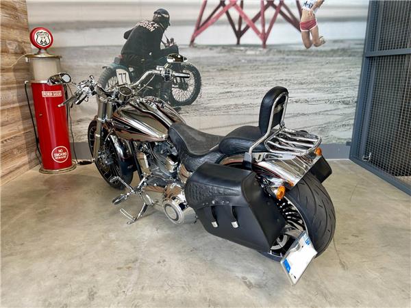 2014 HARLEY-DAVIDSON BREAKOUT