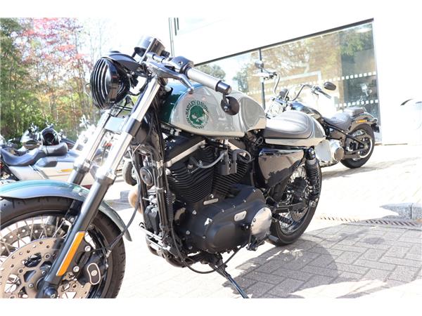 2016 HARLEY-DAVIDSON SPORTSTER XL883R ROADSTER