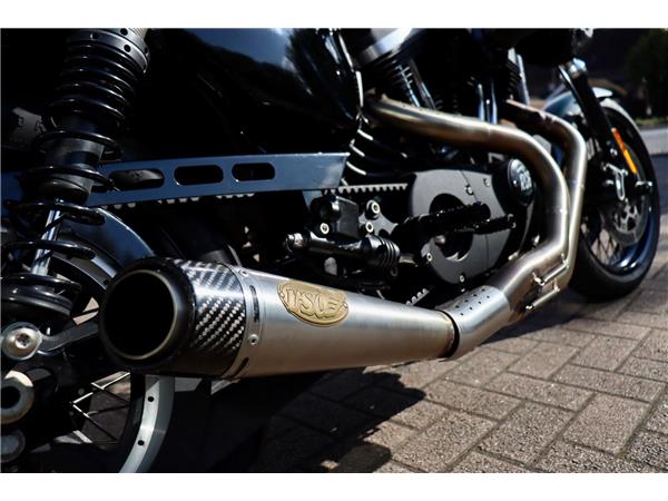 2016 HARLEY-DAVIDSON SPORTSTER XL883R ROADSTER
