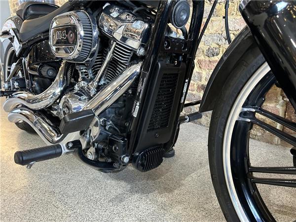 2022 Harley-Davidson Softail