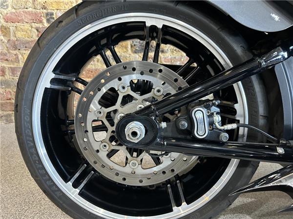 2022 Harley-Davidson Softail