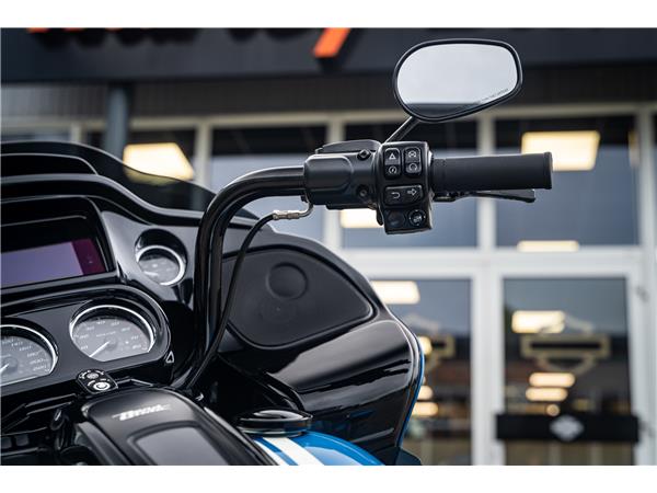 Harley-Davidson FLTRXST Road Glide ST 