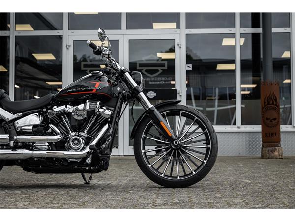 Harley-Davidson FXBR Breakout 117 cui - Jekill & Hyde -