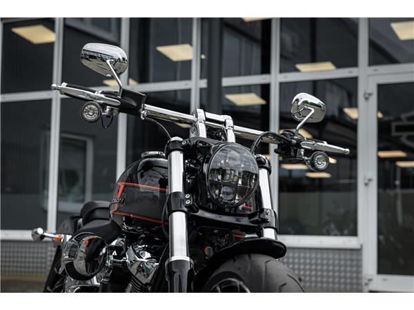 Harley-Davidson FXBR Breakout 117 cui - Jekill & Hyde -