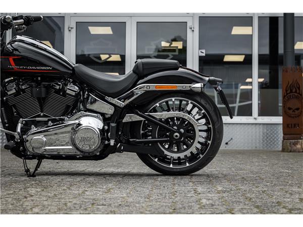 Harley-Davidson FXBR Breakout 117 cui - Jekill & Hyde -