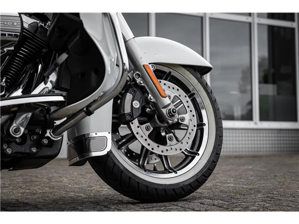 Harley-Davidson Electra Glide Ultra Low 103 cui FLHTKL Kesstech