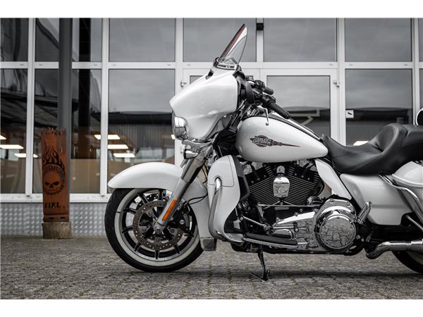 Harley-Davidson Electra Glide Ultra Low 103 cui FLHTKL Kesstech