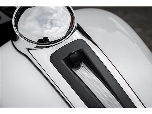 Harley-Davidson Electra Glide Ultra Low 103 cui FLHTKL Kesstech