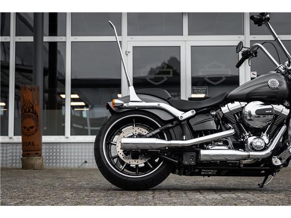 Harley-Davidson FXSB Breakout 103 - Kesstech/ Fehling ApeLenker