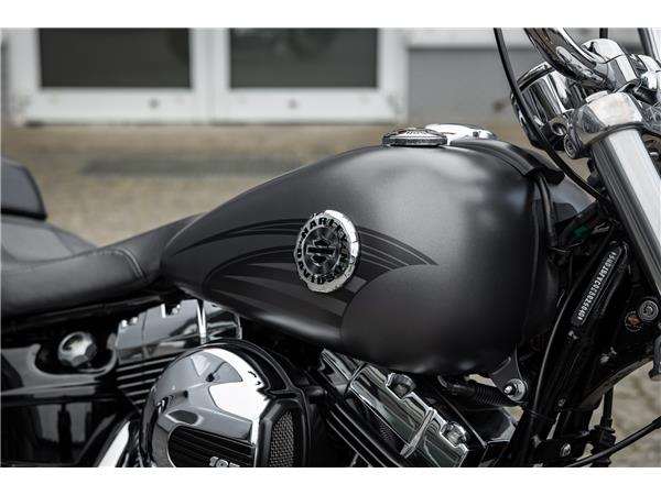 Harley-Davidson FXSB Breakout 103 - Kesstech/ Fehling ApeLenker