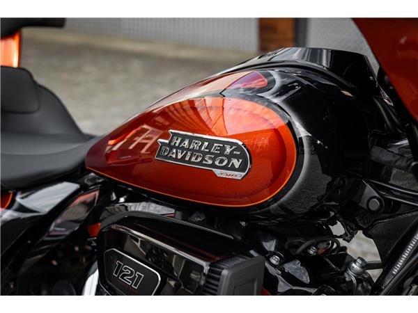 Harley-Davidson CVO Street Glide FLHXSE 121 Cui - KESSTECH -