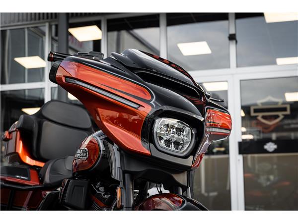 Harley-Davidson CVO Street Glide FLHXSE 121 Cui - KESSTECH -